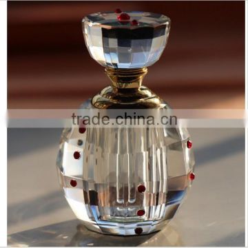 2016 Transparent personal design crystal glass perfume bottle