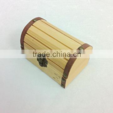 high quality wooden arched lid box metal lock jewelry storage wholesale pine