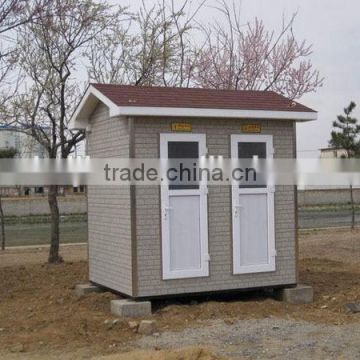 Mobile portable toilet