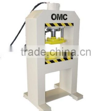 Hydraulic cylinder stone cutter machine