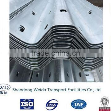 Manufacturer Two Wave Three Wave Forming Corrosion Resistant Layer Highway Guardrail