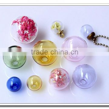 All the accessories can be offered:chains+small fittings+pendants&charms >< Bulk designs for hollow transparent glass ball rose