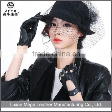 2016 new design Ladies Wearing Short Leather Gloves