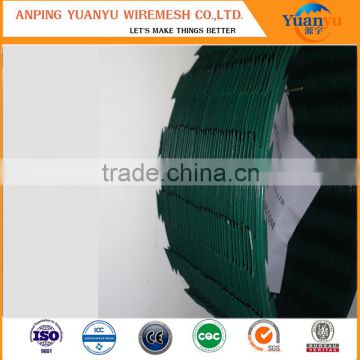Hot dip galvanized or pvc coated razor barbed wire