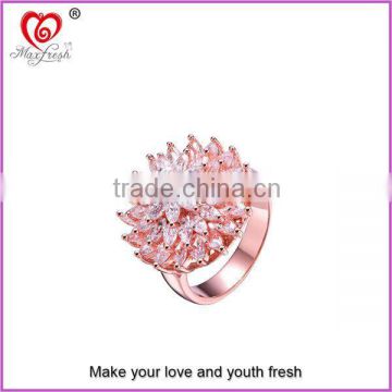 Maxfresh Cluster Ring Pink Lotus Folwer Shape Ring Rose Gold Plating Beautiful Ring for Lady X'mas Gift