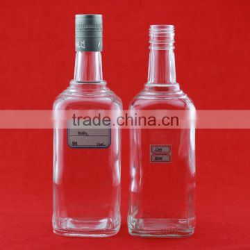 Wholesale hot quality Chinese white liquor bottles square glass bottles vodka bottles 750ml