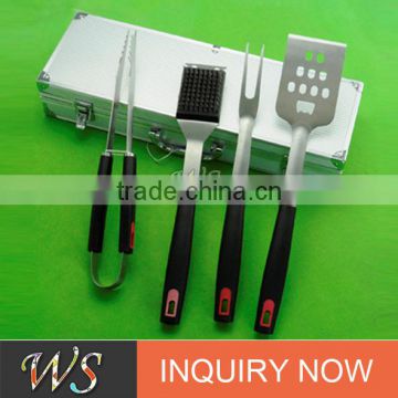 PP or silicon plastic handle metal bbq tool set with aluminum box packing