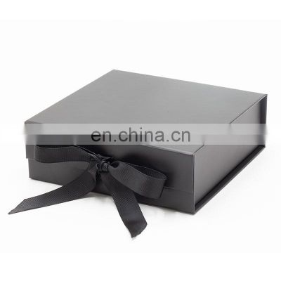Standard black retail packaging magnetic closure flat fold scarves gift box with ribbon