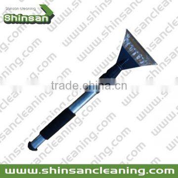 2017 hot selling hand ice scraper/window snow and ice scraper/telescopic pole scraper