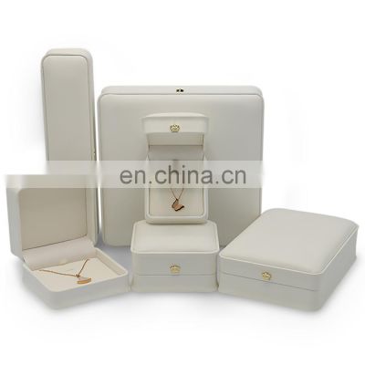 Factory direct supply white color leather convex edge jewelry box ring box