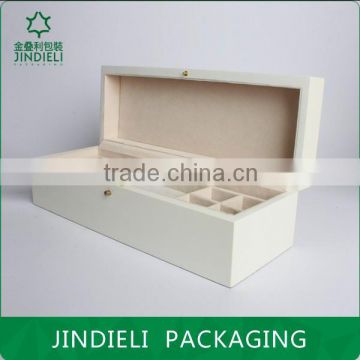 white elegant leather wooden jewelry packaging boxes