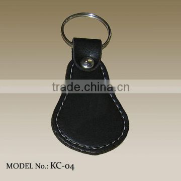 round ring key holder with leather fob