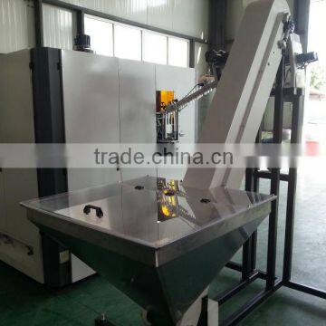 Automatic preform loading machine