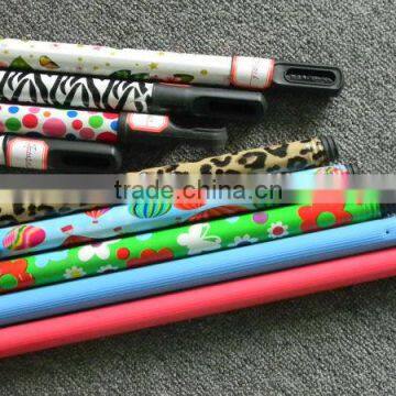 2015 High Quality Colored PVC Pipe Iron Metal Coated Pipe PVC Handle Broom Stick