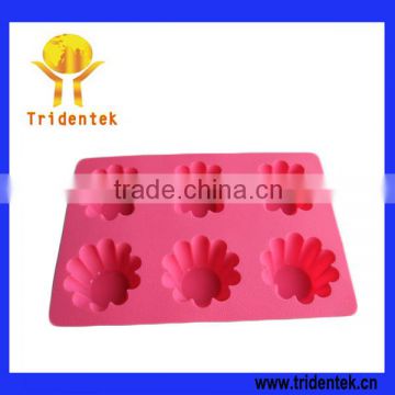 Novelty and lovely food grade silicone flower trays