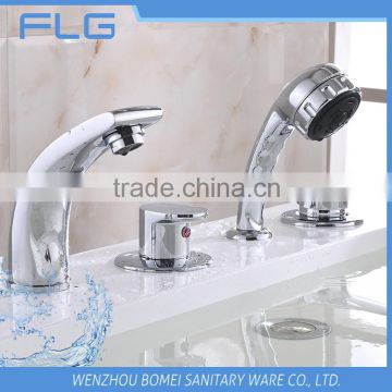 High Quality Product FLG414 Lead Free Chrome Finished Cold&Hot Water 4 PCS Bathtub Shower 4 Holes Faucet set