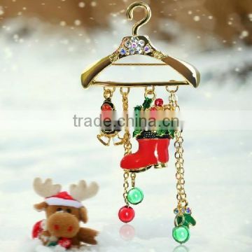 2015 designer christmas series brooch jewelry for ladies gift