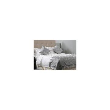 Beautiful White Queen Size Luxury Hotel Bedding Sets with Cotton Embroidery Fabric