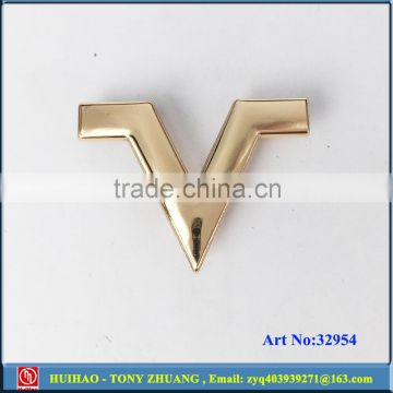 V shaped gold color metal slipeer buckle accessories (32954)