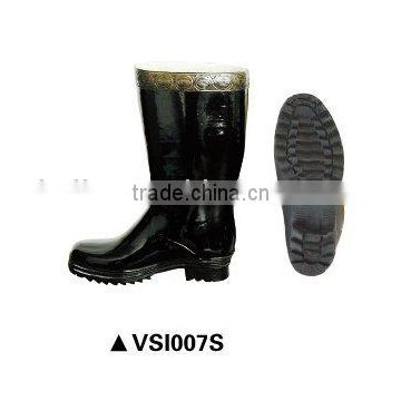 medium height pvc rain boots
