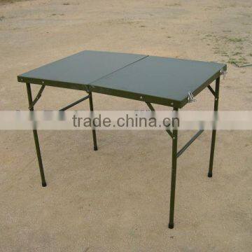 folding table for field operations