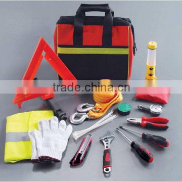 Customized hotsell auto emergency car tool kit
