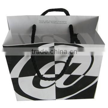 Competitive high quality hand finish rope handle paper bags