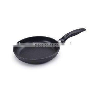 DIE-CAST ALUMINUM FRY PAN