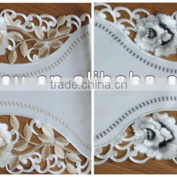 Top Quality Wedding White Table Runner