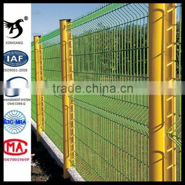 Colorful PVC Coated Wire Mesh Fence With Folds