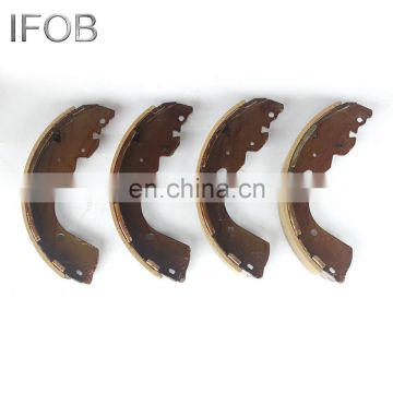 IFOB Wholesale Top quality semi-metallic D4060-EB70A brake shoes for Japan cars  YD25DDTi
