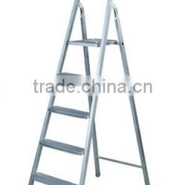 Ladder manufacturer Steel household ladder with EN131 approval