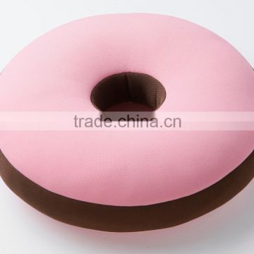 Comfortable original design donut cushion for long driving