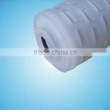Hydrophilic PTFE membrane pleated filter cartridges