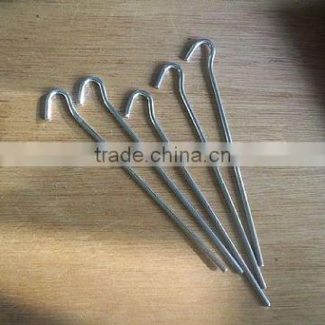 Tent pegs/Tent stakes