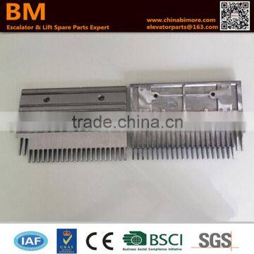 GAA453BM7,Escalator Comb Plate 198x139 23T Right Side