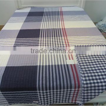JINHUA factory comfortable quilt fabric/quilt filling with polyester