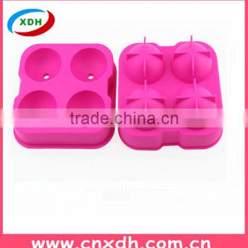 2016 Latest Design OEM In China Eco-friendly Silicone Ice Cube Tray