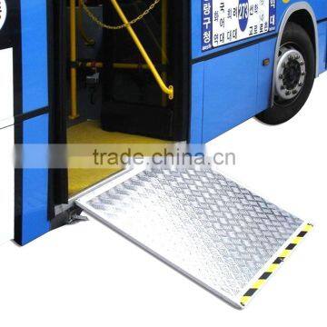 EWR-L Electric Aluminum Ramps bus ramps for Disabled and Old