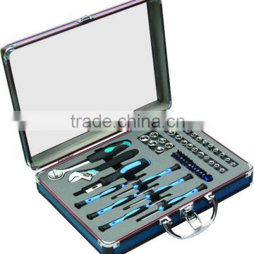 Factory promotion househole 61pcs tool kitCar repair package tool set