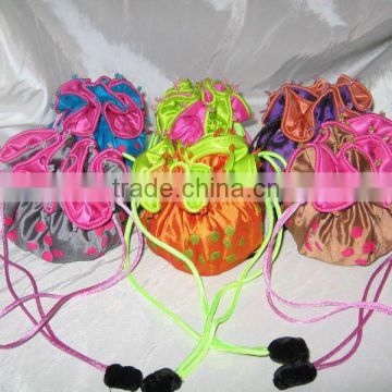 Embroidery Jewelry Pouch