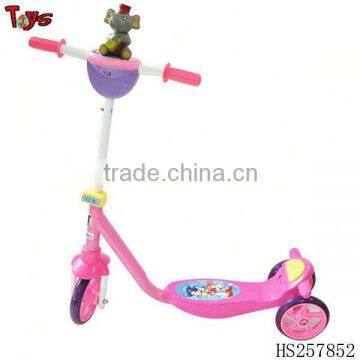 Animal three wheel scooter