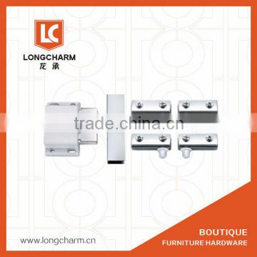 Double door catches and latches glass door magnetic latch