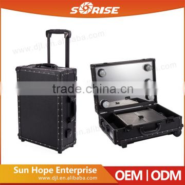 2016 guangzhou makeup case manufacturer hot sale professional pvc trolley makeup case with lights mirror for artist