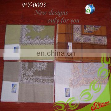 Custom-made Square-printed Fashion Polyester Shawl with fringes