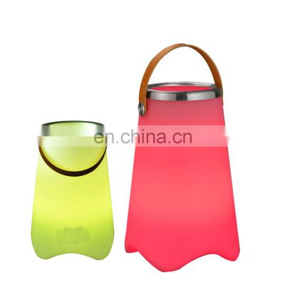 Led light waterproof Speaker with camping lantern cordless Portable plastic lantern cube music speaker with led lighting