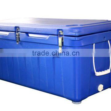 Plastic Chilly Bins & Coolers / Freezers Camping Storage Containers