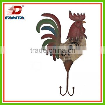 Attraction design metal rooster with hook for home & garden decoration