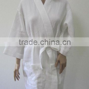 10145 Women's Robe