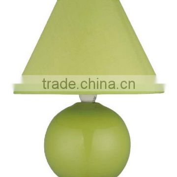 living room lamp table lamp,green color,ceramic base with textile shade desk lamp